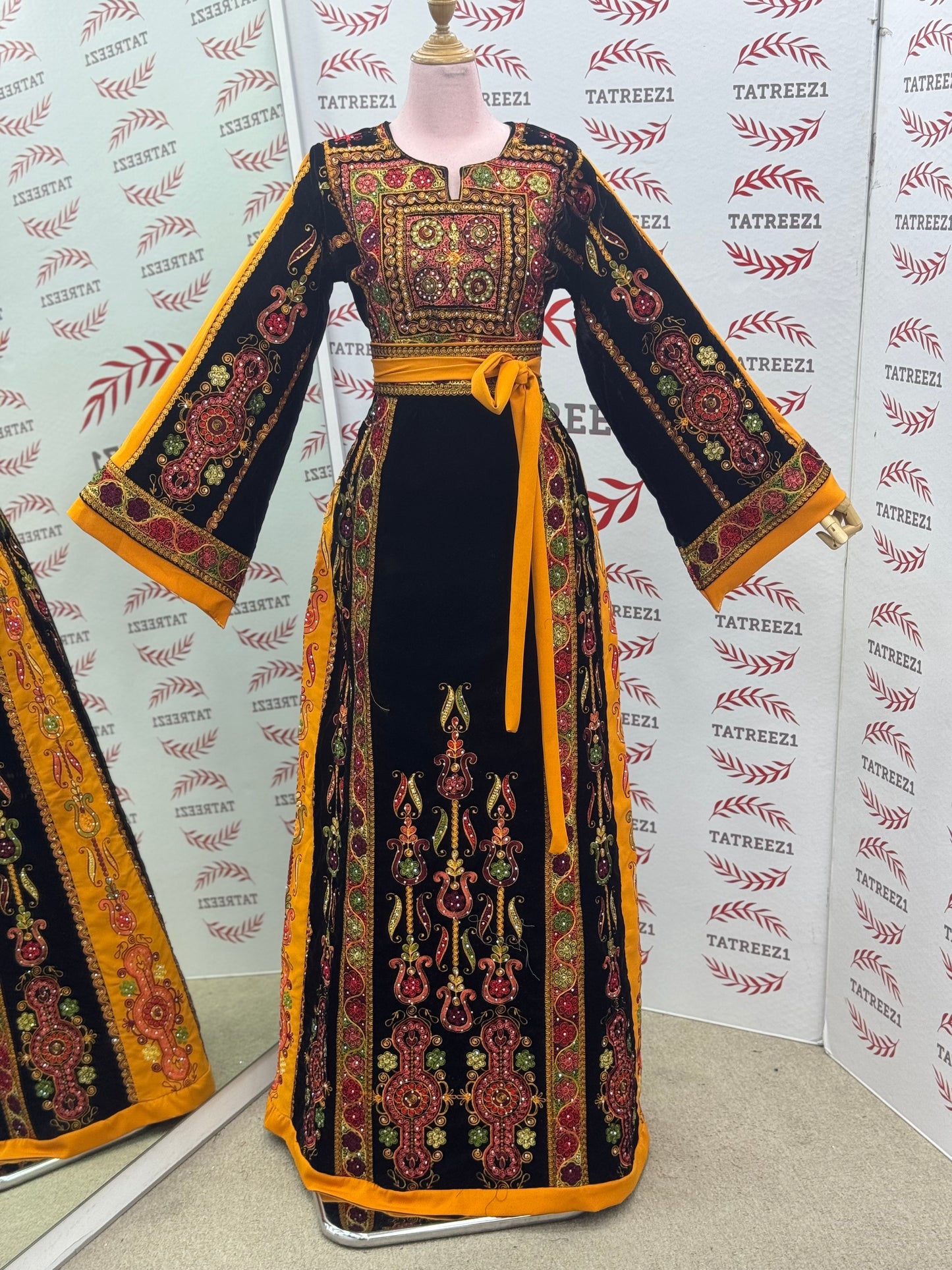 Midnight Velvet Malacca Embroidered Palestinian Fellahi Thobe