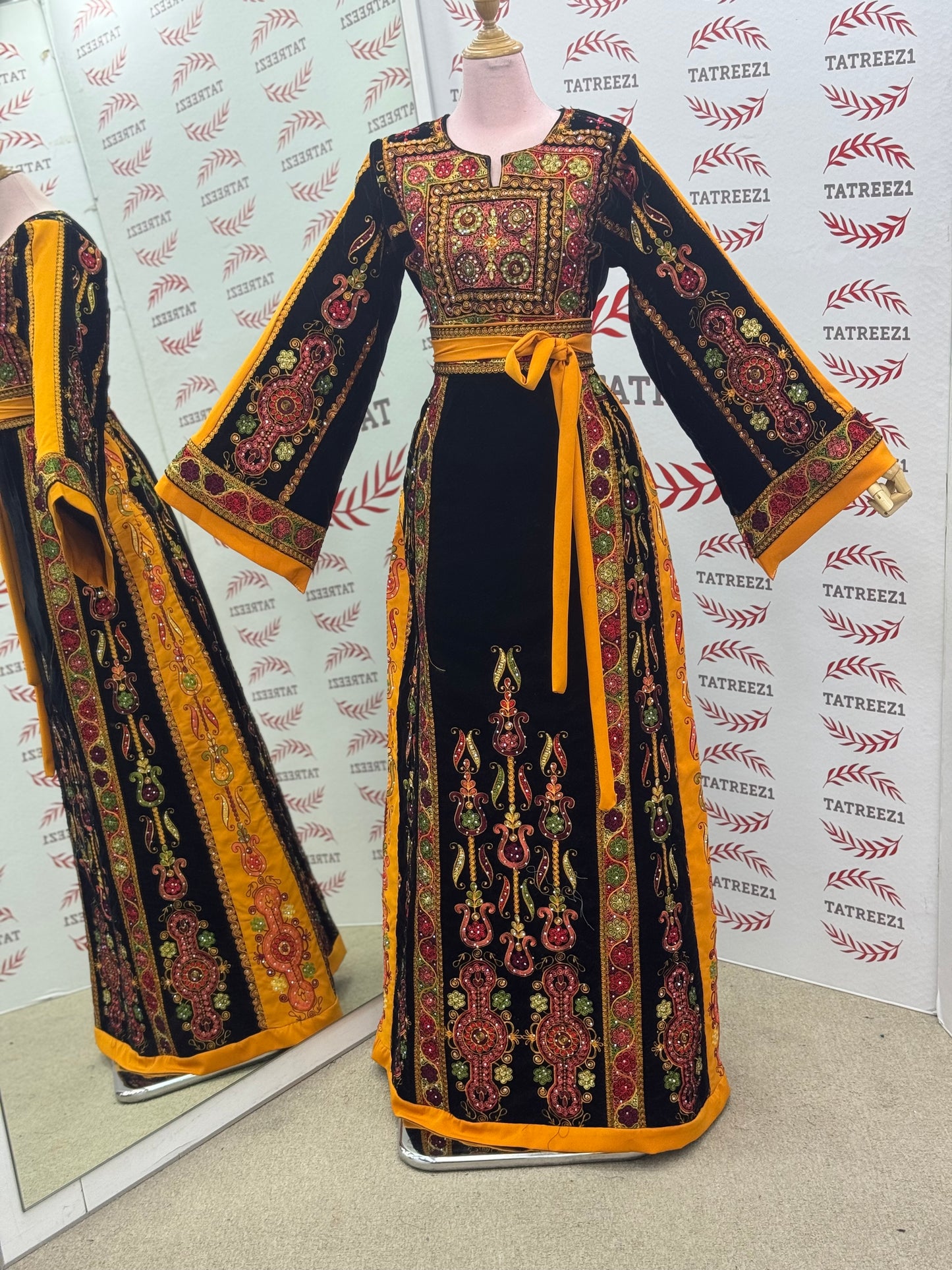 Midnight Velvet Malacca Embroidered Palestinian Fellahi Thobe