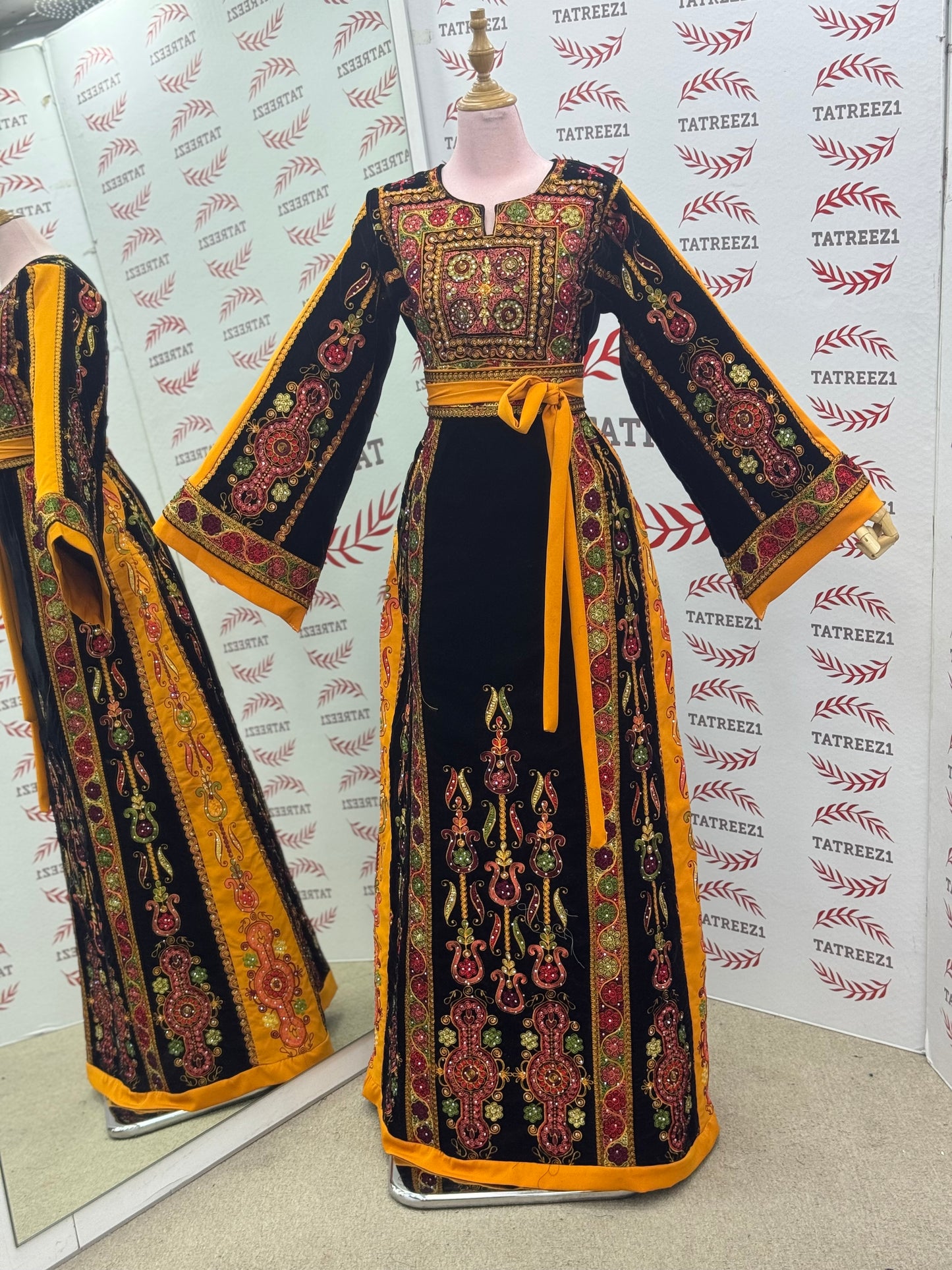 Midnight Velvet Malacca Embroidered Palestinian Fellahi Thobe
